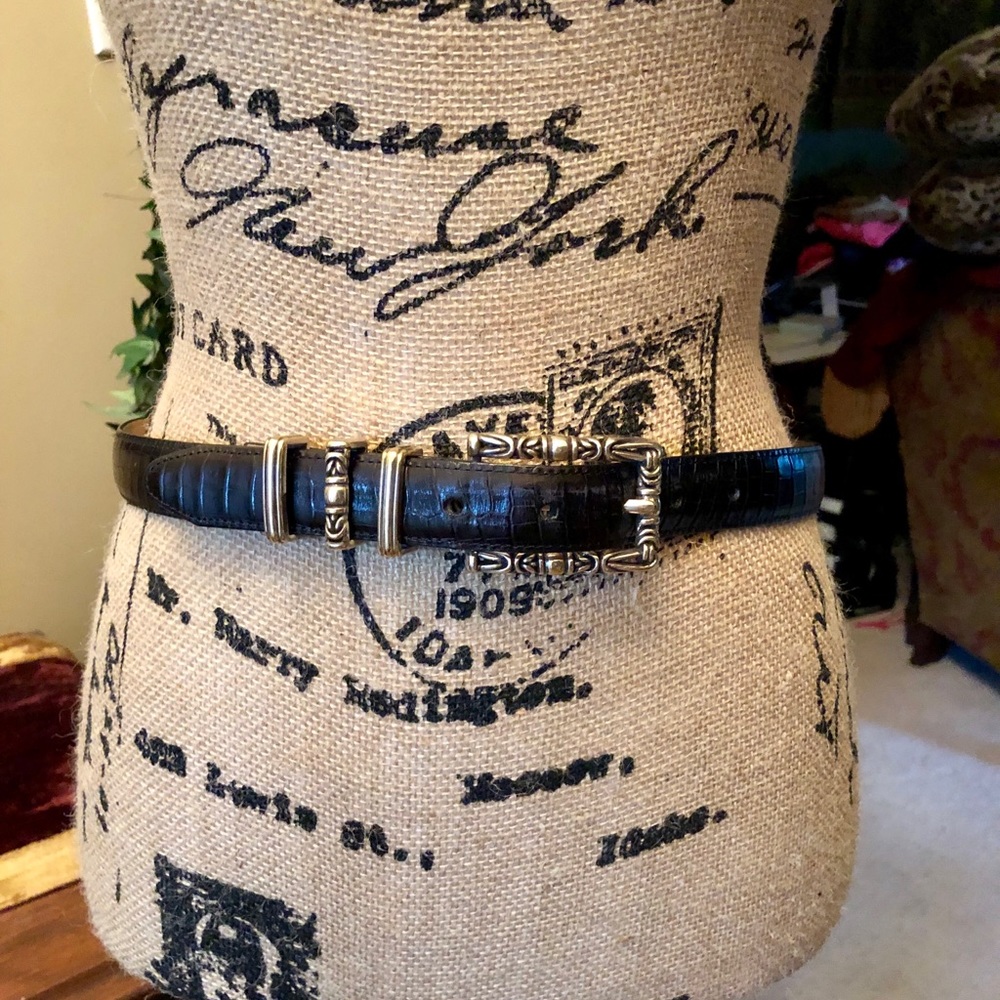 BRIGHTON Black Leather crock 🐊 belt size M/L 32